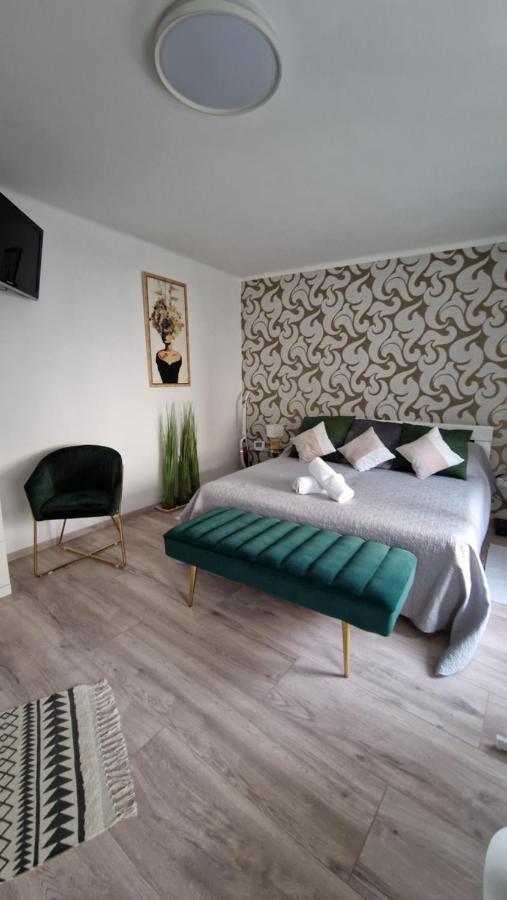 Anida Holiday Home Шопрон Екстер'єр фото